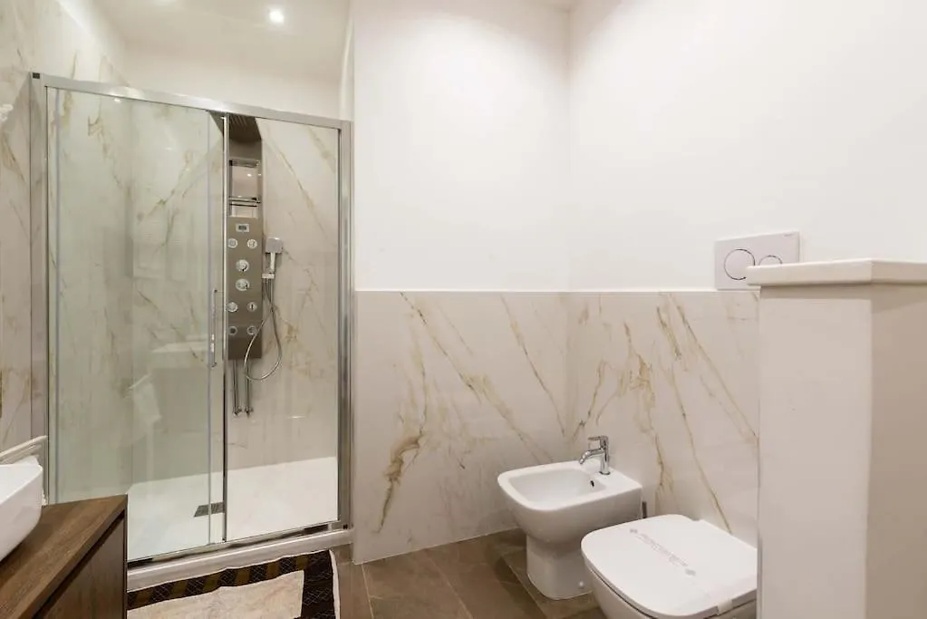 Colosseum 10Steps Away, Marco Aurelio Luxury House Rom Lejlighed
